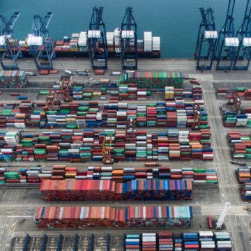 Shenzhen’s Cross-Border E-Commerce Booms, Surpassing 110 Billion Yuan in Q1