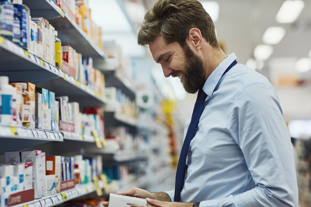 Foreigners buying medicine in China