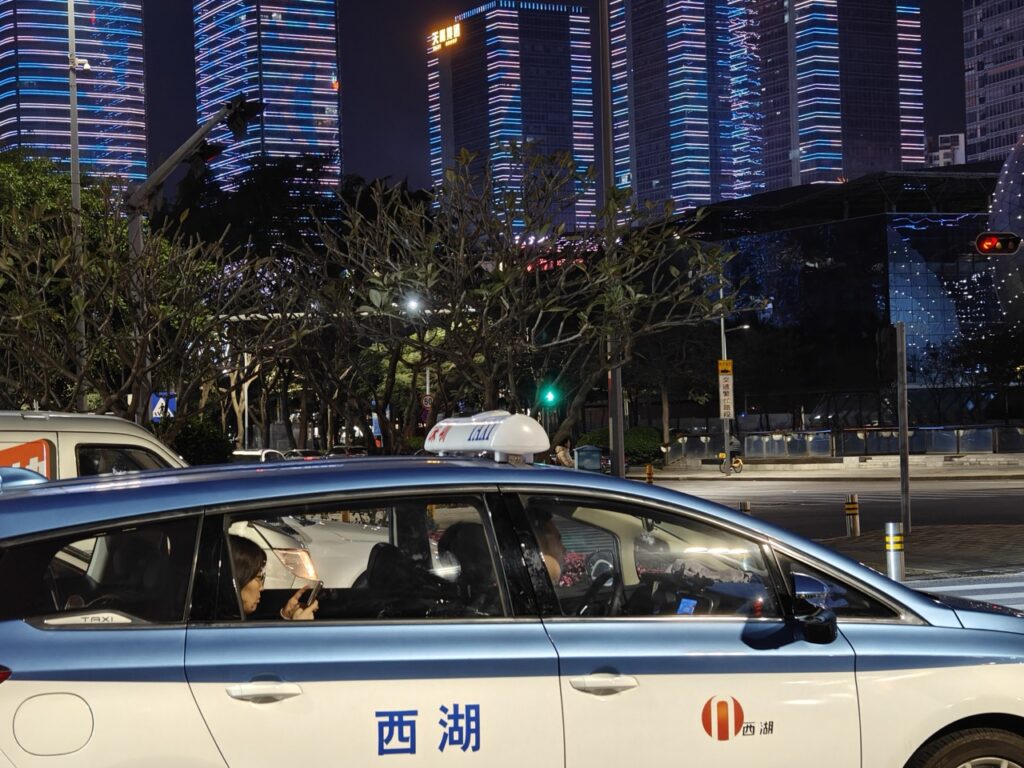 Shenzhen taxi apps interface